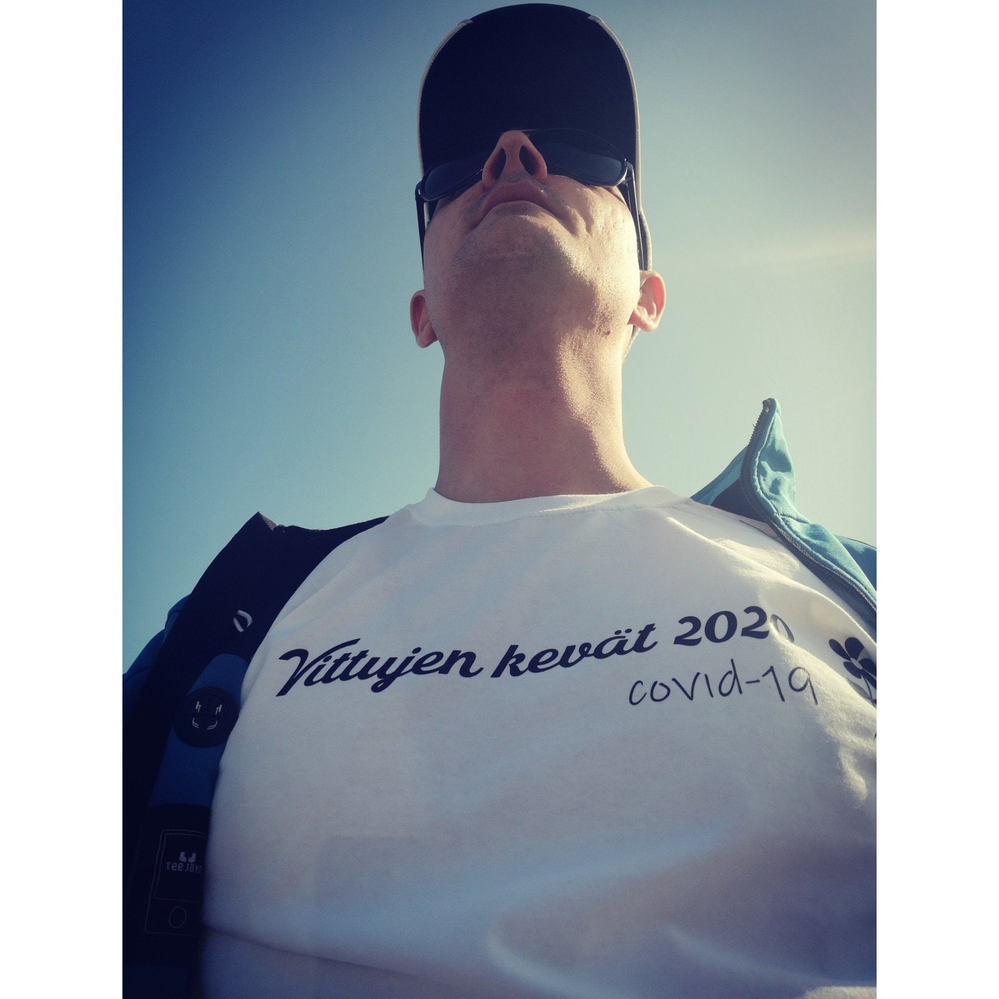 The Story behind Vittujen Kevät - Vittujen Kevät