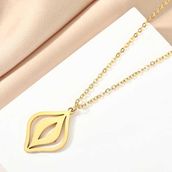 Vulva kaulakoru - Kultainen suihku