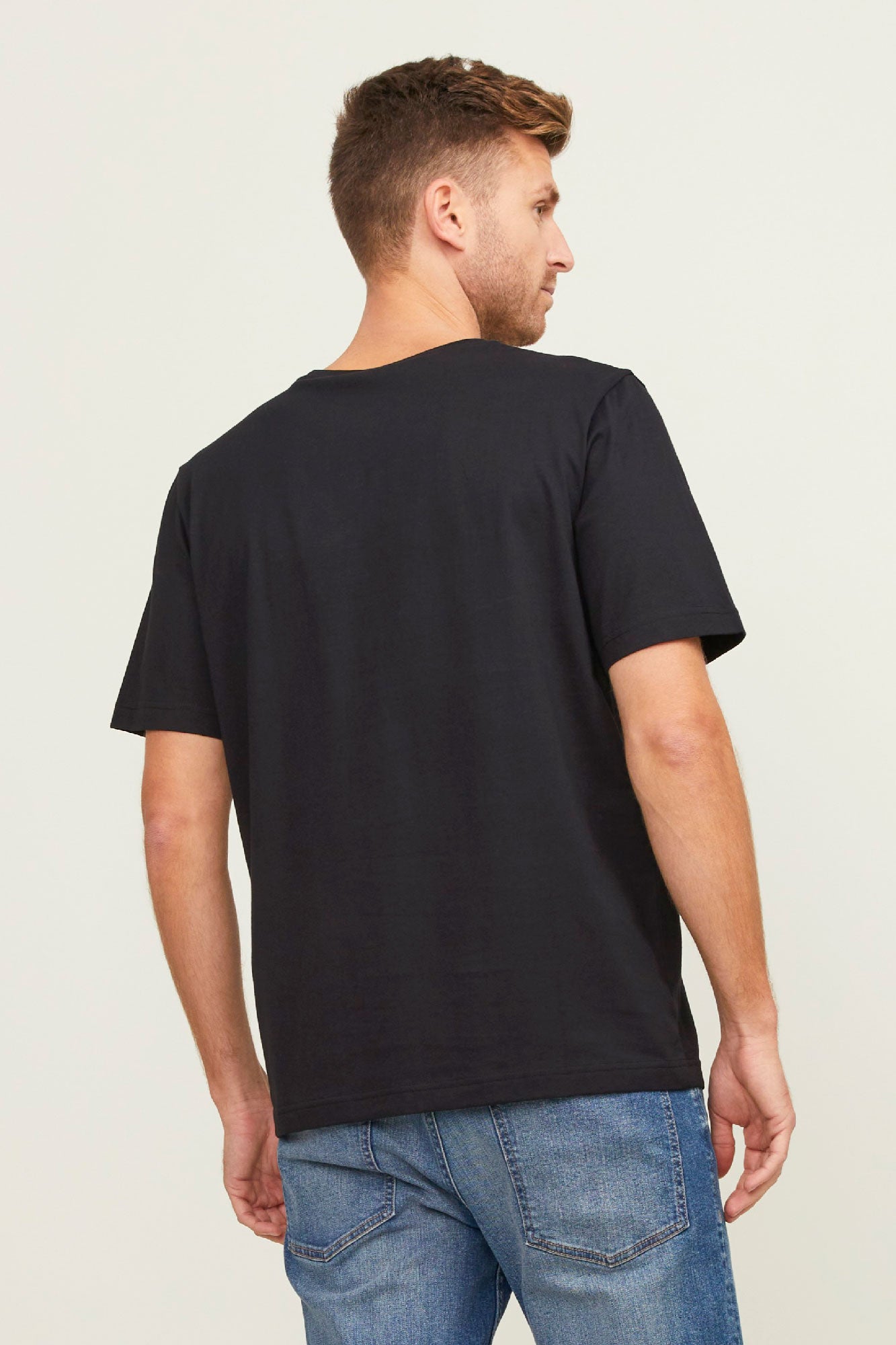 Olkaa hiljaa saatana - T-paita, unisex - musta