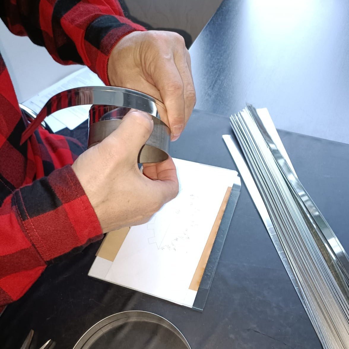 Piparkalumuotti - Vittujen Kevät