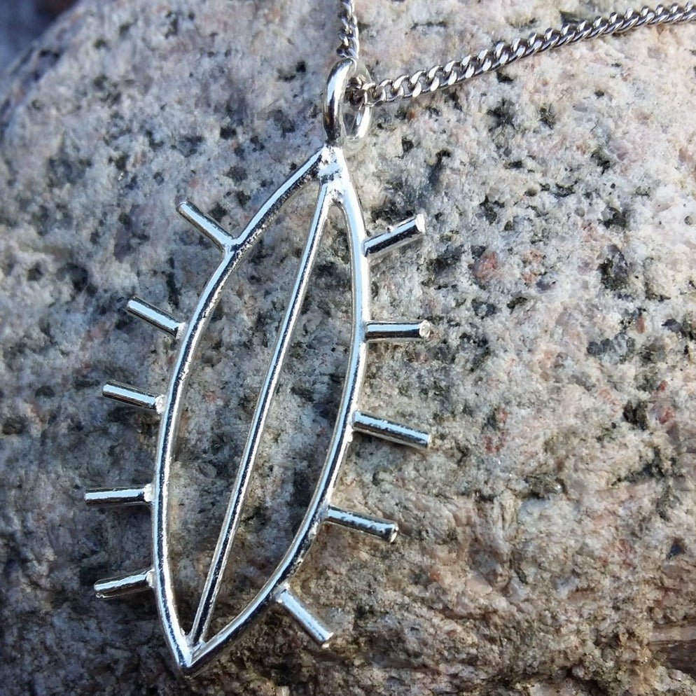 Vittujen kevät Kaulakoru + panssariketju - Vittujen Kevät